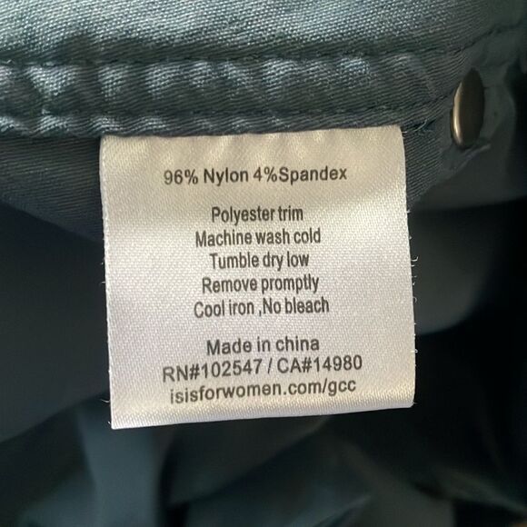 Isis Gray Hiking Capris Sz 4 - Picture 11 of 12